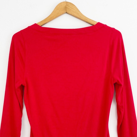 Banana Republic Red Ribbed 3/4 Sleeves Top Size Small - Picture 9 of 15